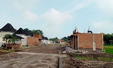 Hunian Minimalis nan Nyaman di Lingkungan Asri hanya 300 jt-an di