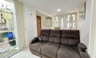 casa en venta en los almendros. Cod V91717