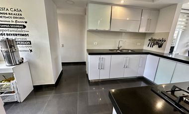 casa en venta en huertas. Cod V5967
