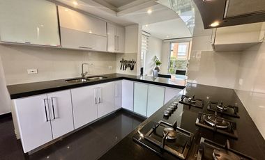 casa en venta en huertas. Cod V5967