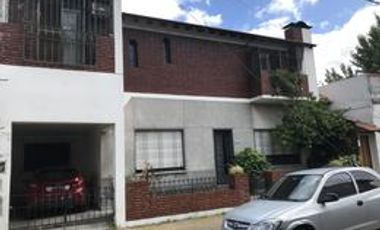 Casa PH en venta en Ramos Mejia Sur