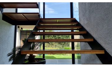 CASA EN VENTA EN LAS NUBES