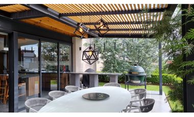 CASA EN VENTA EN LAS NUBES