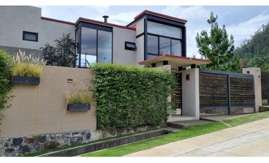 CASA EN VENTA EN LAS NUBES