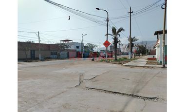 Terreno De 205.60 A 2 Cuadras De Playa Miramar!!