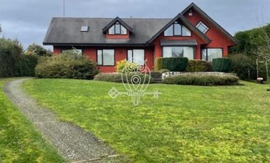 Exclusivo loteo con salida lago a pasos Colegio Aleman