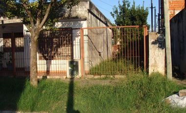 MARTIN CORONADO  CASA AMERICANA LOTE 10X 27 MTS