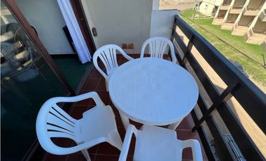 2 AMBIENTES MS ENTREPISO A PASOS DEL MAR