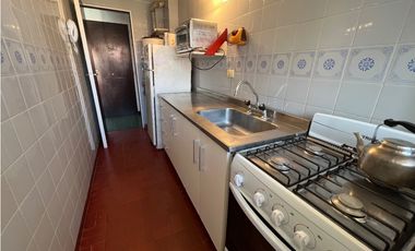 2 AMBIENTES MS ENTREPISO A PASOS DEL MAR