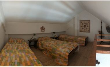 2 AMBIENTES MS ENTREPISO A PASOS DEL MAR