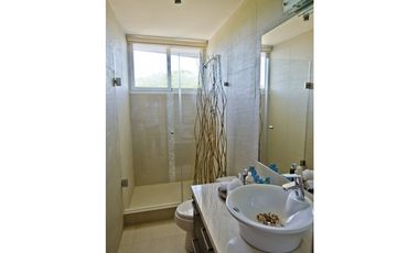 APARTAMENTO A ESTRENAR 128 M2 EN PH BAHIA GORGONA, PLAYA SERENA