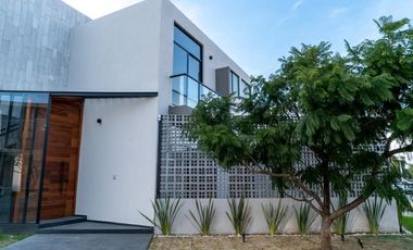 PUEBLA  BELLISIMA  CASA EN VENTA PARA ESTRENAR