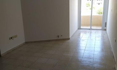 NUEVA CÓRDOBA, A 3 CUADRAS DE CIUDAD UNIVERSITARIA, POSESIÓN INMEDIATA ESCRITURA.