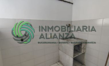 apartamento en arriendo en comuneros. Cod A8502