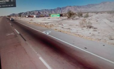DE REMATE!! 5.2 ha EN MEXICALI- SOBRE CARRETERA, GASOLINERA, PLAZA COMERCIAL.