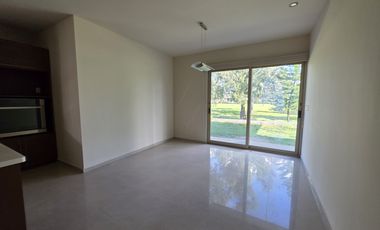 Casa en RENTA en El Álamo Country Club en Celaya Gto.