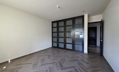 Casa en RENTA en El Álamo Country Club en Celaya Gto.