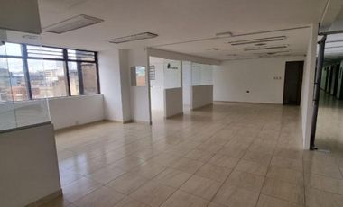 oficina en arriendo en santa fe. Cod A4781003