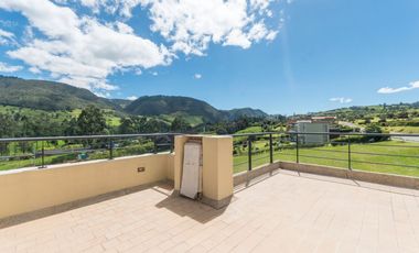 casa en venta en valle alto de la pradera. Cod V5569