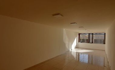 OFICINA EN ARRIENDO EN EL CENTRO/MANIZALES