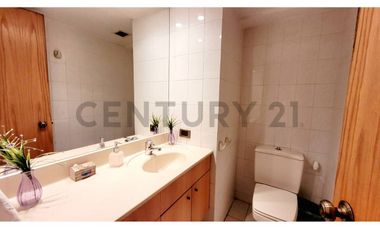 ARRIENDO DEPTO BARRIO EL GOLF, 4 DORM SUITE