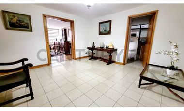 ARRIENDO DEPTO BARRIO EL GOLF, 4 DORM SUITE