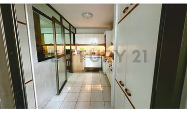 ARRIENDO DEPTO BARRIO EL GOLF, 4 DORM SUITE