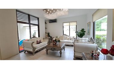 Casa en esquina en Venta - PH Nativa, Panamá Pacífico