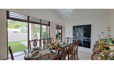 Casa en esquina en Venta - PH Nativa, Panamá Pacífico