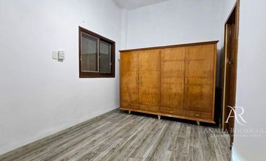 ALQUILER – DEPARTAMENTO / PH TIPO CASA – 3 AMBIENTES + ESTUDIO CON JARDÍN – BOULOGNE