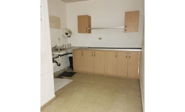 ALQUILER LOCAL COMERCIAL EN OBARRIO 200 M2