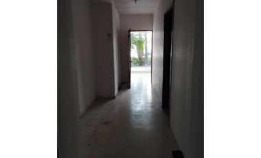 ALQUILER LOCAL COMERCIAL EN OBARRIO 200 M2