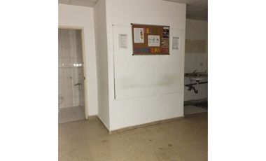 ALQUILER LOCAL COMERCIAL EN OBARRIO 200 M2