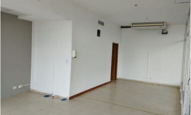 ALQUILER LOCAL COMERCIAL EN OBARRIO 200 M2