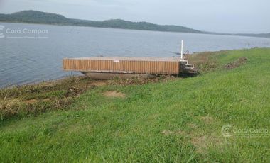 Se vende Casa en San Ignacio Misiones S/Yabebiri.  Nueva. Playa, Muelle.