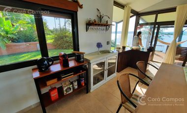 Se vende Casa en San Ignacio Misiones S/Yabebiri.  Nueva. Playa, Muelle.