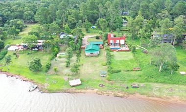 Se vende Casa en San Ignacio Misiones S/Yabebiri.  Nueva. Playa, Muelle.