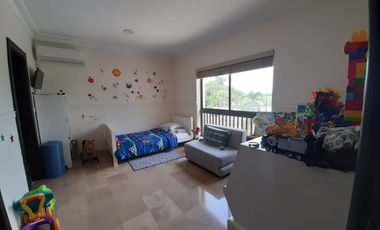 VENTA DE AMPLIA CASA EN URBANIZACION VISTA AL PARQUE VIA A SAMBORONDON