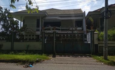 Rumah Dijual Raya Puncak Permai Utara Surabaya KT