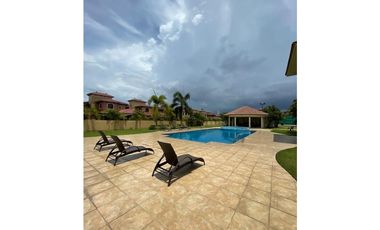 VENTA DE CASA EN COSTA SUR, EL DORAL