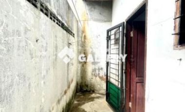 Rumah Jalan Brigjend Hamid Gg. Besi Daerah Titi Kuning MEDAN
