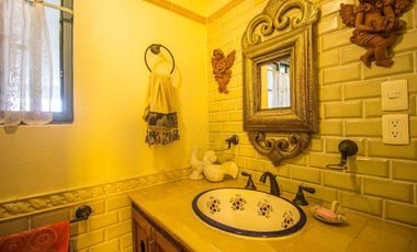 CASA MEXICANA EN CHAPALA CON VISTA AL LAGO