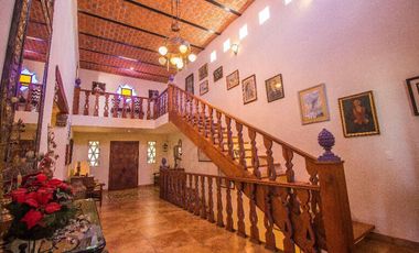 CASA MEXICANA EN CHAPALA CON VISTA AL LAGO