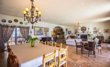 CASA MEXICANA EN CHAPALA CON VISTA AL LAGO