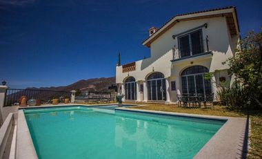 CASA MEXICANA EN CHAPALA CON VISTA AL LAGO