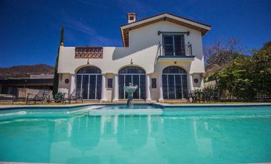 CASA MEXICANA EN CHAPALA CON VISTA AL LAGO