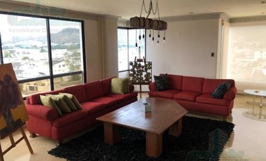 VENTA DE ESPECTACULAR DEPARTAMENTO REMODELADO CON LINDA VISTA EN LAS LOMAS DE URDESA