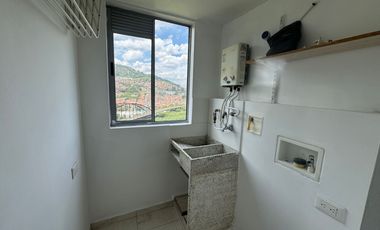 apartamento en arriendo en niquia. Cod A514706