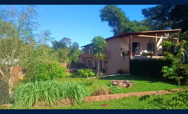 CASA 2 Plantas en VENTA (Zona Rio Uruguay - Mnes)
