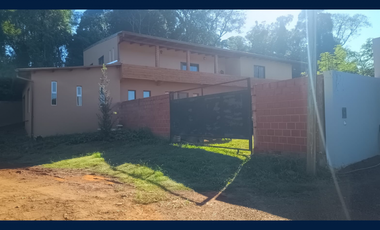 CASA 2 Plantas en VENTA (Zona Rio Uruguay - Mnes)
